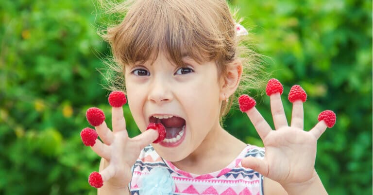 How to Get Kids to Eat Healthy | 9 Tricks to Win Over Your Tiny Humans