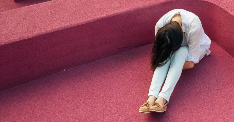 Know People with Chronic Pain? 17 Crucial Things They Wish You Knew