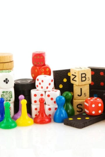 25 Foolproof Game Night Ideas | Say Hello to Your New Favorite Games!