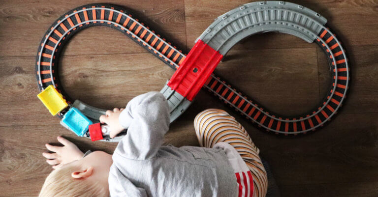 How to Stop Entertaining Your Toddler | 13 Genius Tricks to Boost Independent Play
