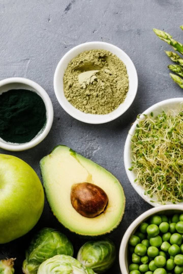10 Insane Benefits of a Vegetarian Diet + How to Get Started