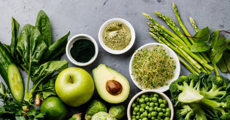 10 Insane Benefits of a Vegetarian Diet + How to Get Started