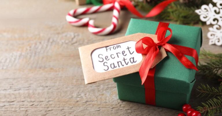 Secret Santa | Your Simple Guide to a Fun & Memorable Exchange