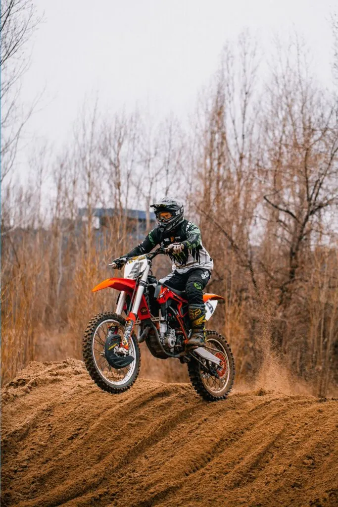 5 Best Dirt Bikes for 12 Year Olds Beginners Guide