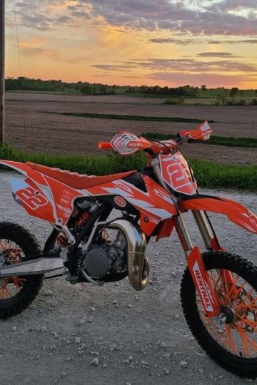5 Best Dirt Bikes for 12 Year Olds | Beginners Guide