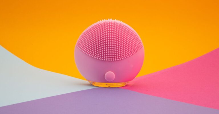 Best Sonic Facial Brush: 9 Top-Tested Brushes in 2024
