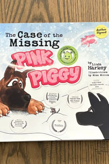 Children's Book Review | The Case of the Missing Pink Piggy (+ Author Interview!)